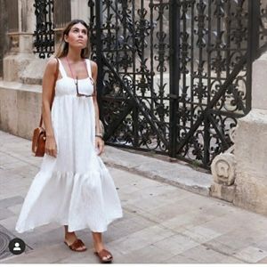 NWT white Zara voluminous textured weave dress